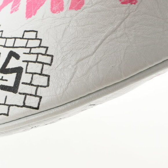 BALENCIAGA Graffiti Svenia Belt Bag White Calf Body - Picture 6 of 12